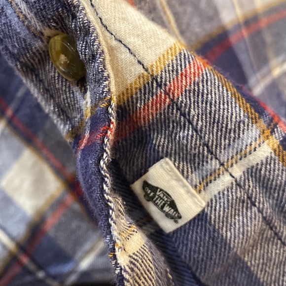Vans Flannel - Picture 8 of 8